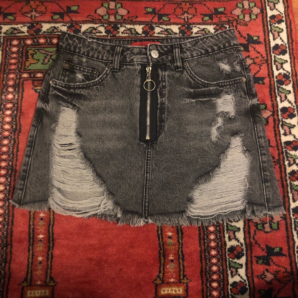 Signature8 - Grey Distressed Denim Mini Skirt S
